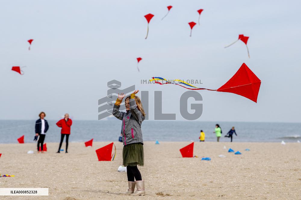 Kite Campaign For Solidarity With Afghan Children - Netherlands