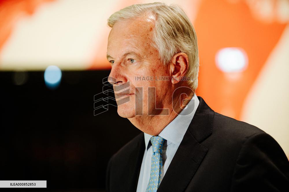 Michel Barnier Holds A Public Meeting - Neuilly-sur-Seine