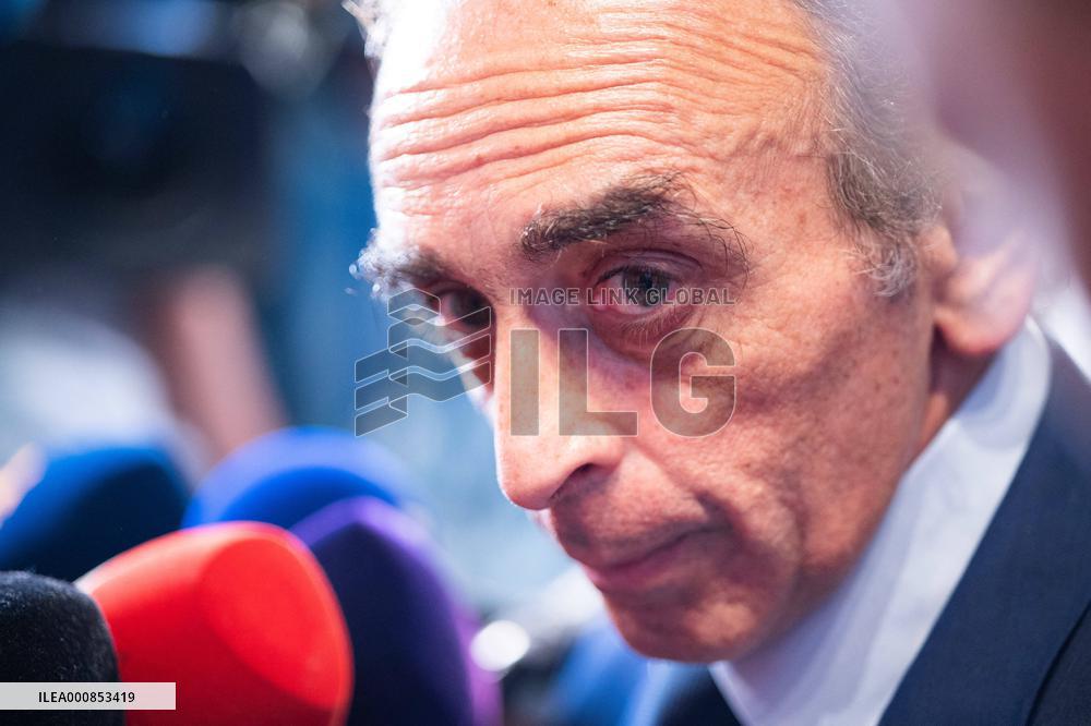 Eric Zemmour promote his new book - Versailles