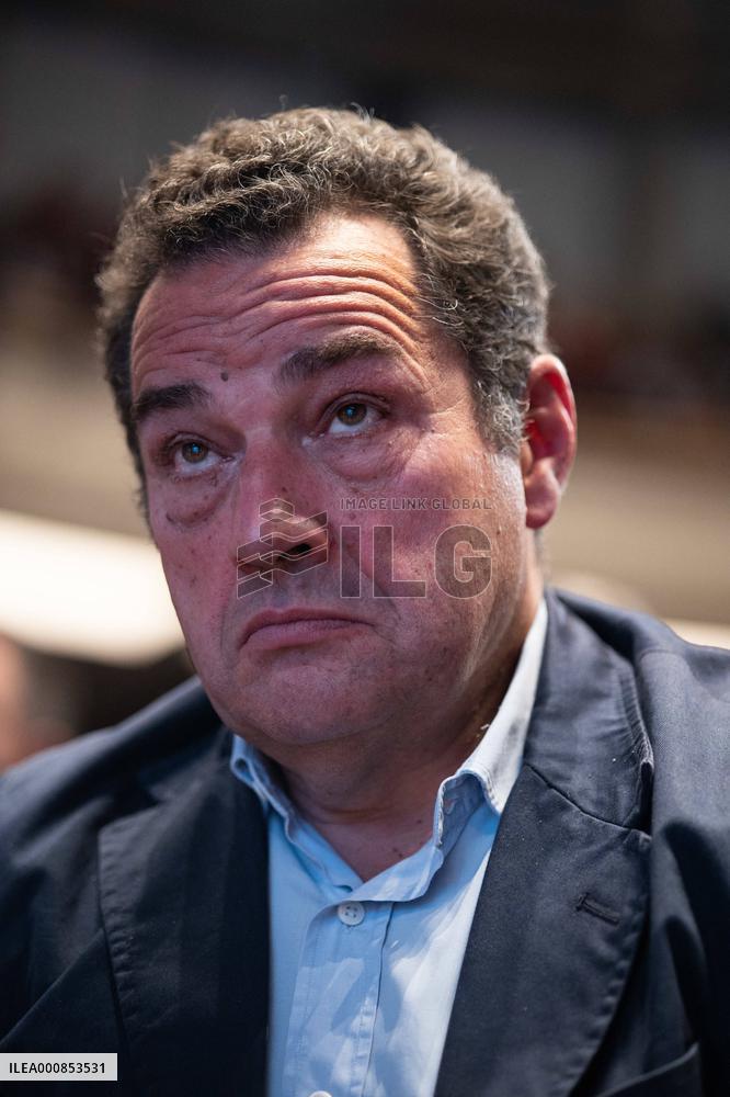 Eric Zemmour promote his new book - Versailles