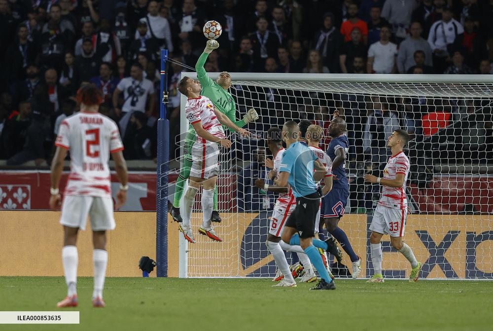 Champions League - PSG v RB Leipzig