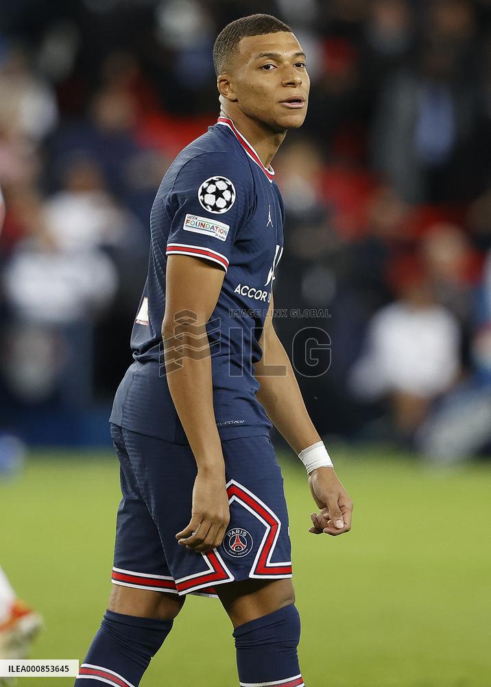 Champions League - PSG v RB Leipzig