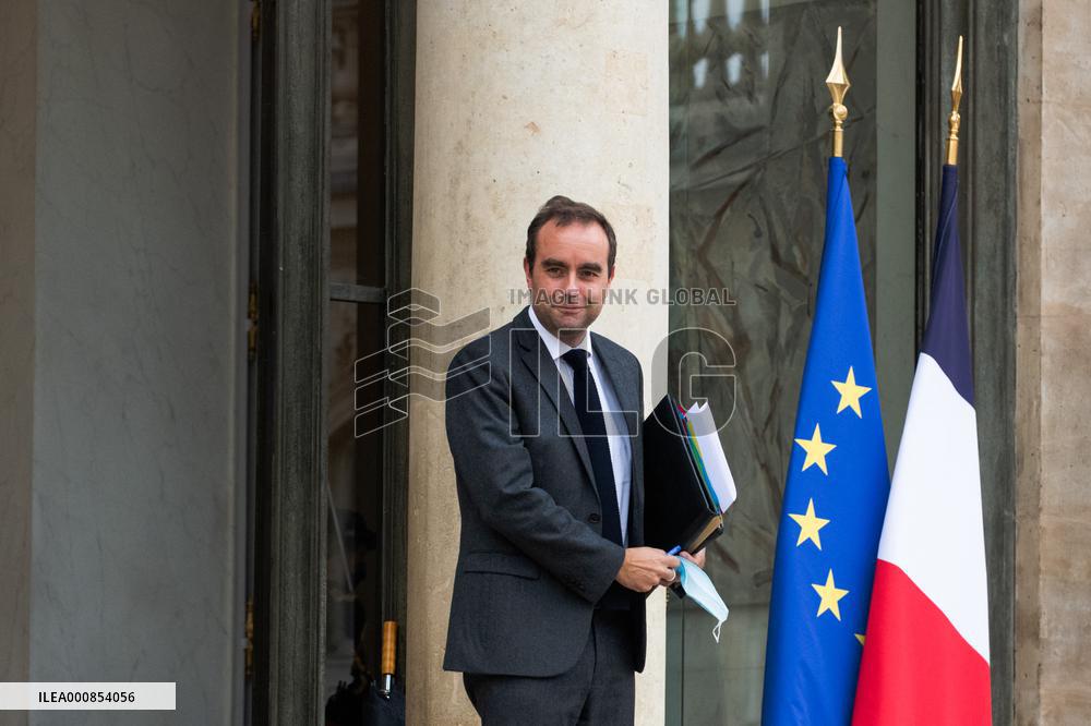 Weekly Cabinet Meeting - Paris