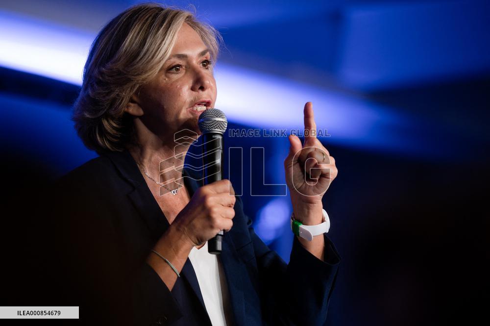 Valerie Pecresse  At A Meeting At LR Headquarters - Paris