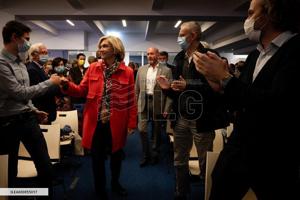 Valerie Pecresse  At A Meeting At LR Headquarters - Paris