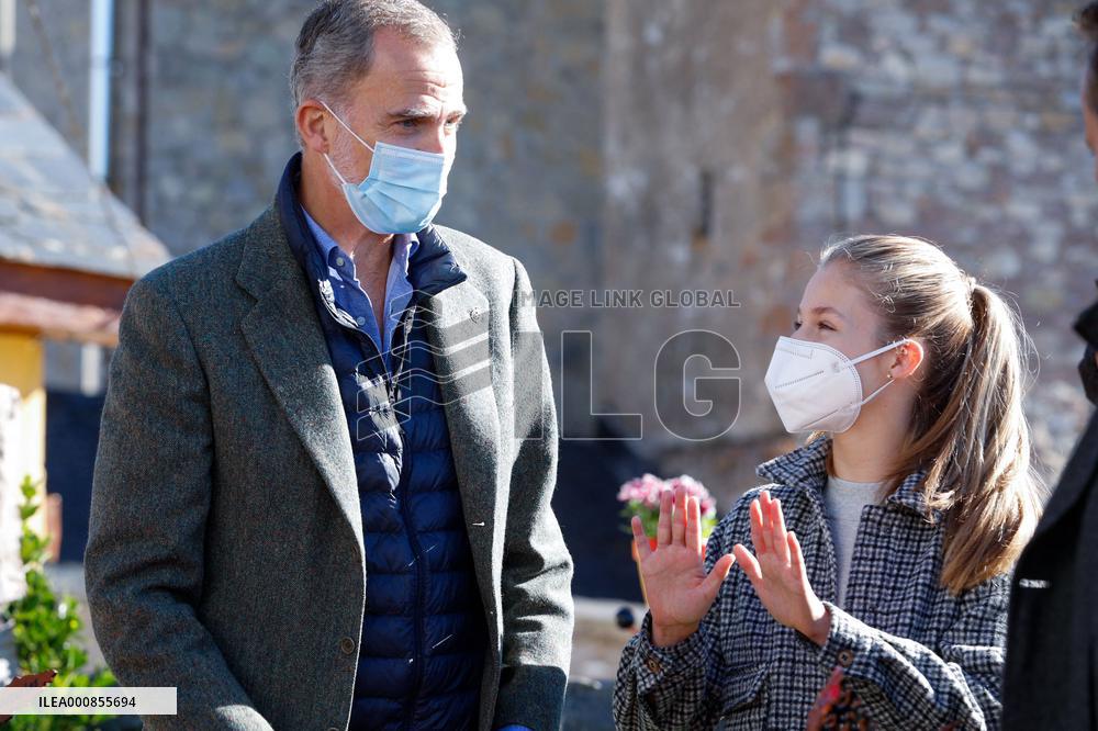 Royals Visit Santa Maria Del Puerto De Somiedo - Spain