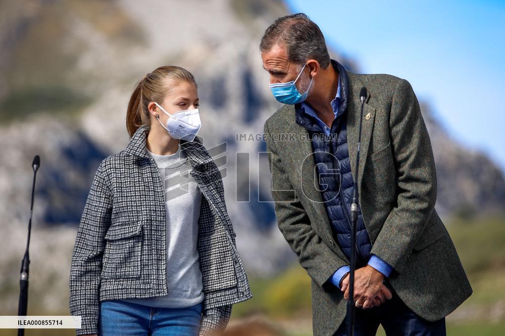 Royals Visit Santa Maria Del Puerto De Somiedo - Spain
