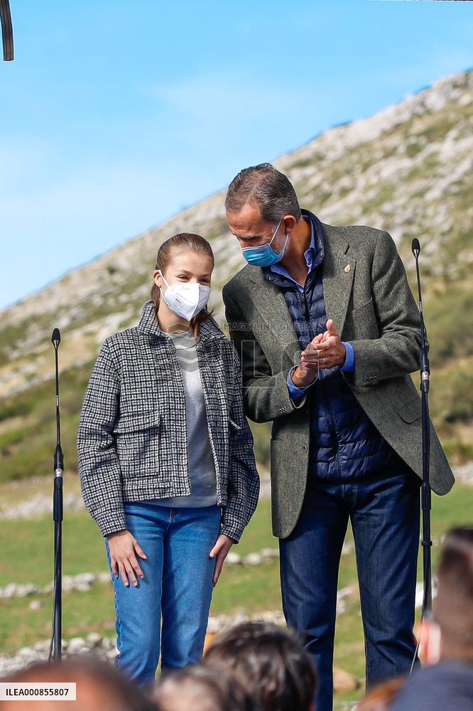 Royals Visit Santa Maria Del Puerto De Somiedo - Spain