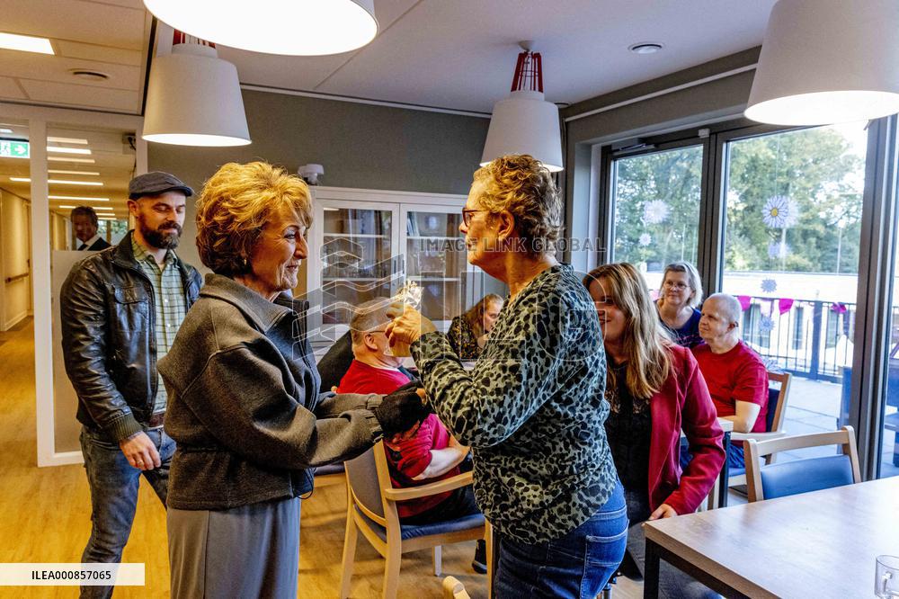 Princess Margriet Opens A Center For The Deafblind - Netherlands