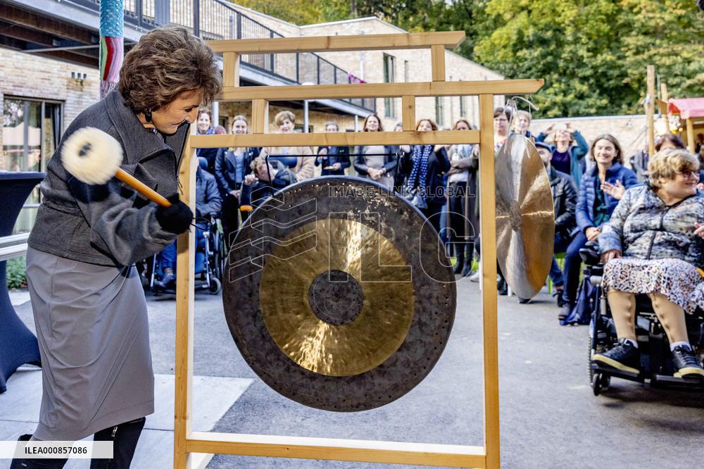 Princess Margriet Opens A Center For The Deafblind - Netherlands