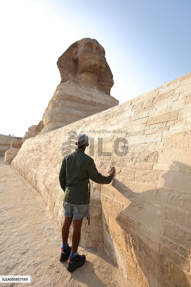 Pharrell Williams And JR By The Pyramids - Giza