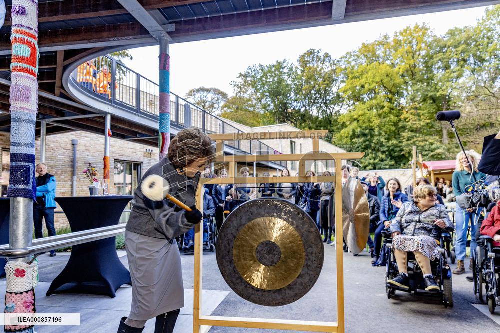 Princess Margriet Opens A Center For The Deafblind - Netherlands