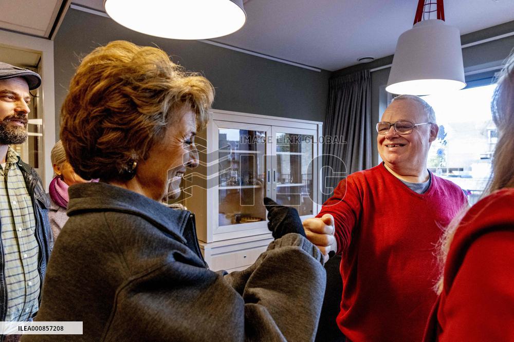 Princess Margriet Opens A Center For The Deafblind - Netherlands