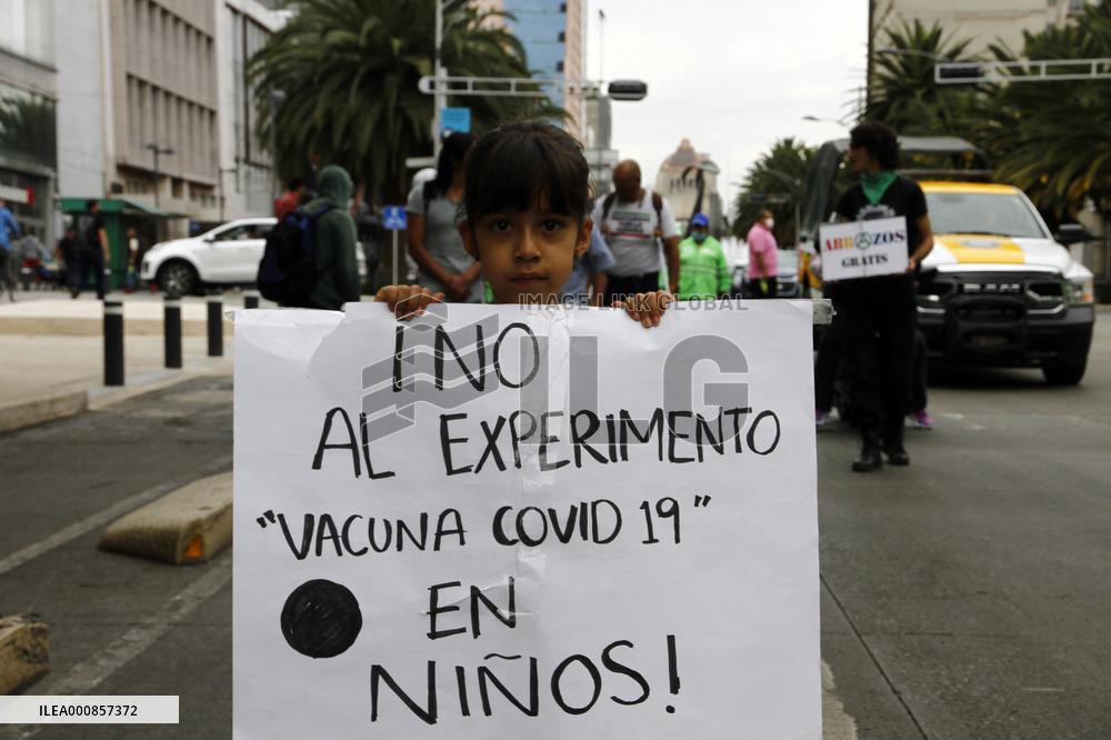 Anti-Vax Protest - Mexico City