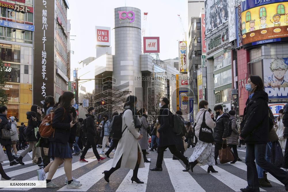 Surge in COVID-19 cases in Japan