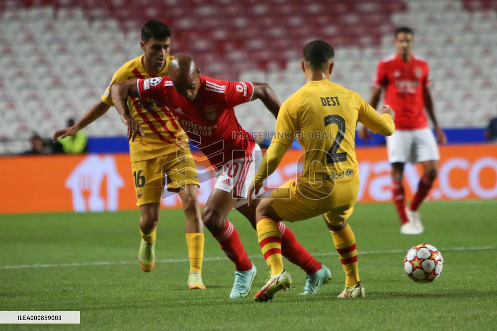 Champions League - Benfica v FC Barcelona