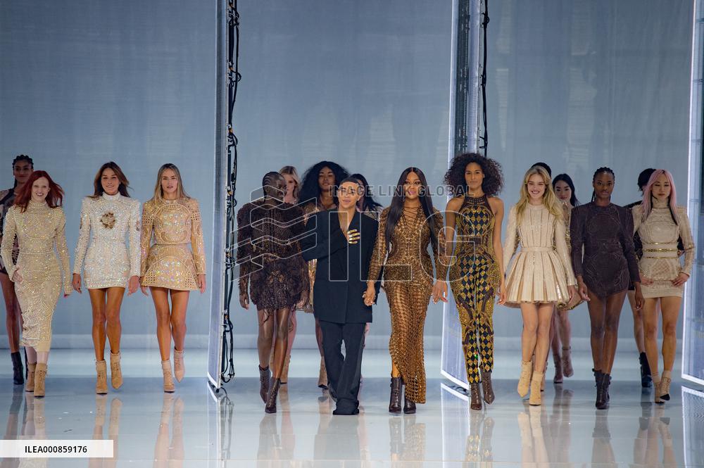 PFW - Balmain Runway