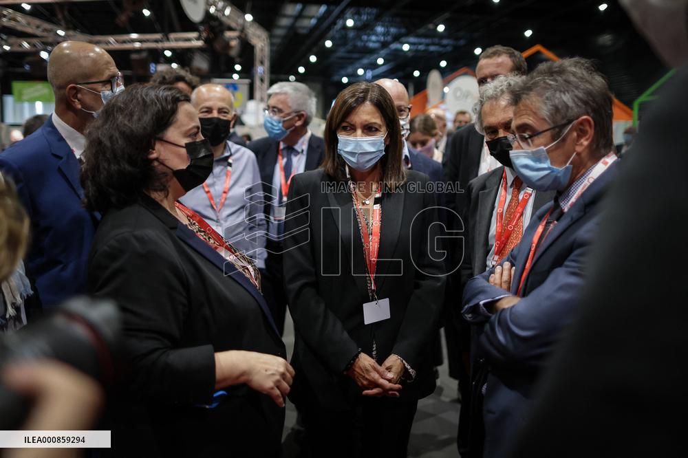Anne Hidalgo Visit To The HLM Congress - Bordeaux