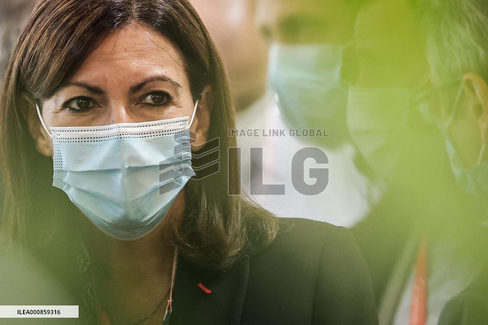 Anne Hidalgo Visit To The HLM Congress - Bordeaux
