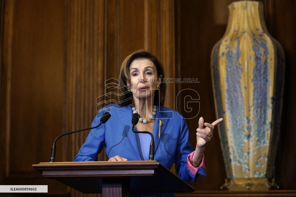 Nancy Pelosi on Extending Government Funding - Washington