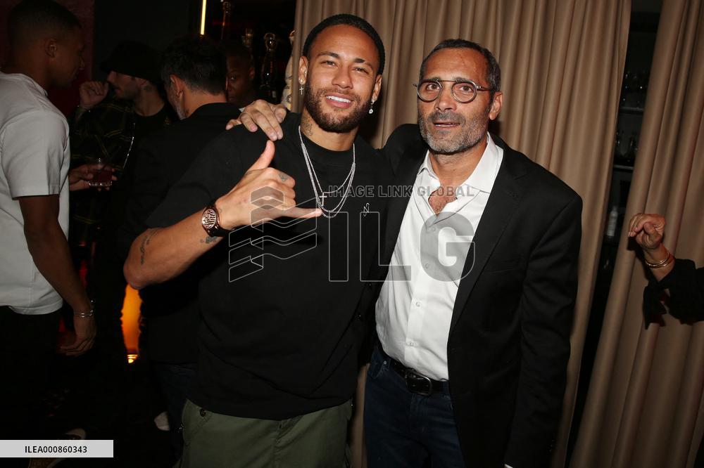 Cindy Bruna's 27th birthday - Paris