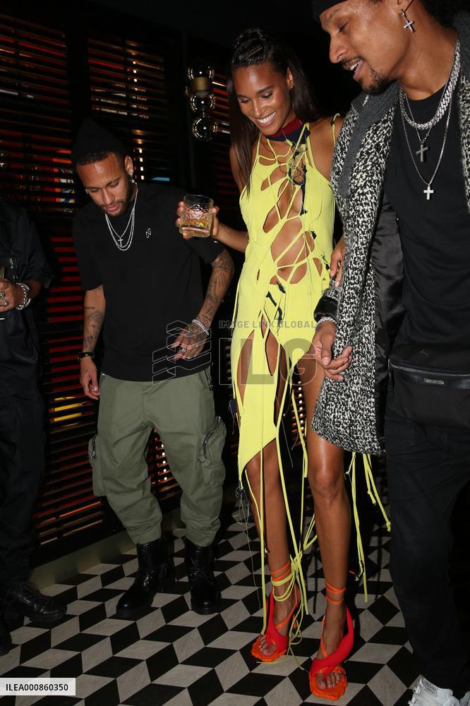 Cindy Bruna's 27th birthday - Paris