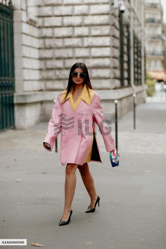 PFW - Celebrities In The Street - Day 4