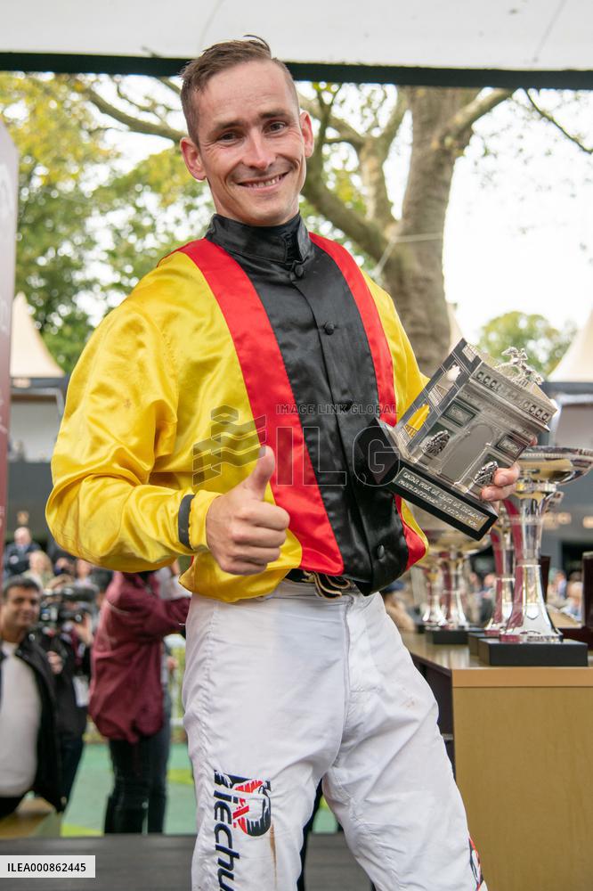 Prix Qatar Arc de Triomphe at Hippodrome de Longchamps - Paris