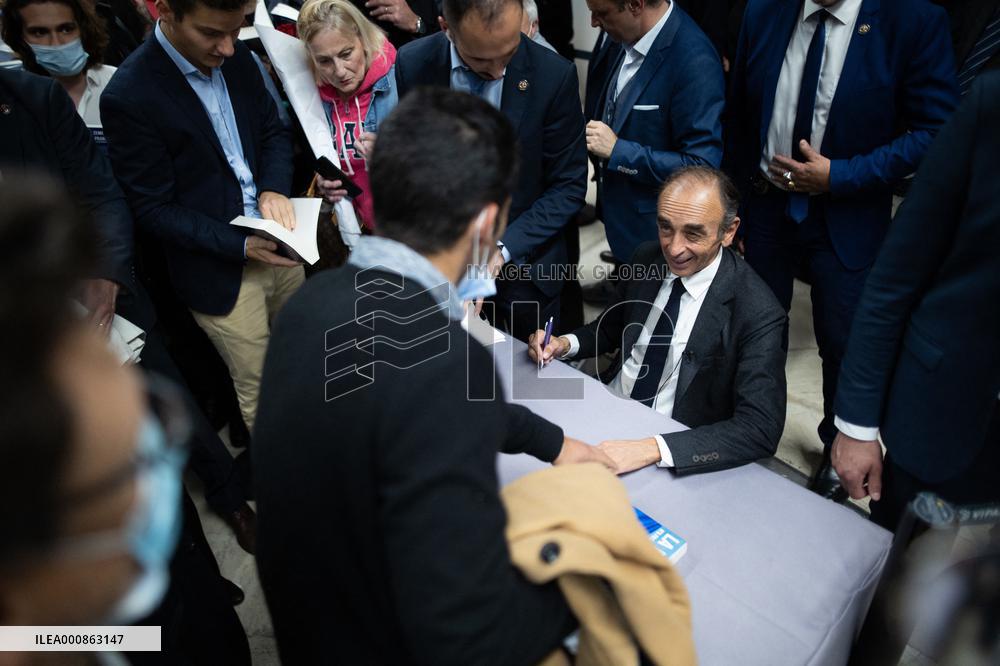 Eric Zemmour signing session of his new book - Paris