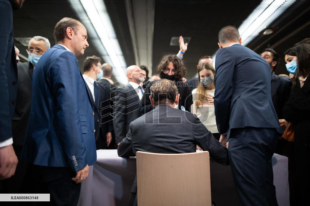 Eric Zemmour signing session of his new book - Paris