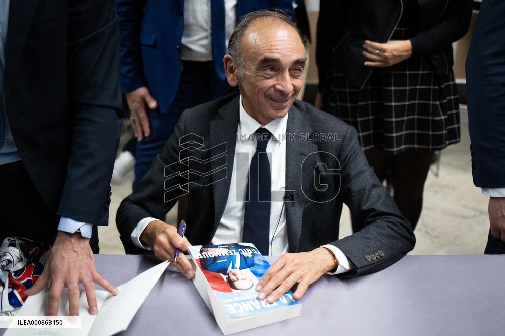 Eric Zemmour signing session of his new book - Paris
