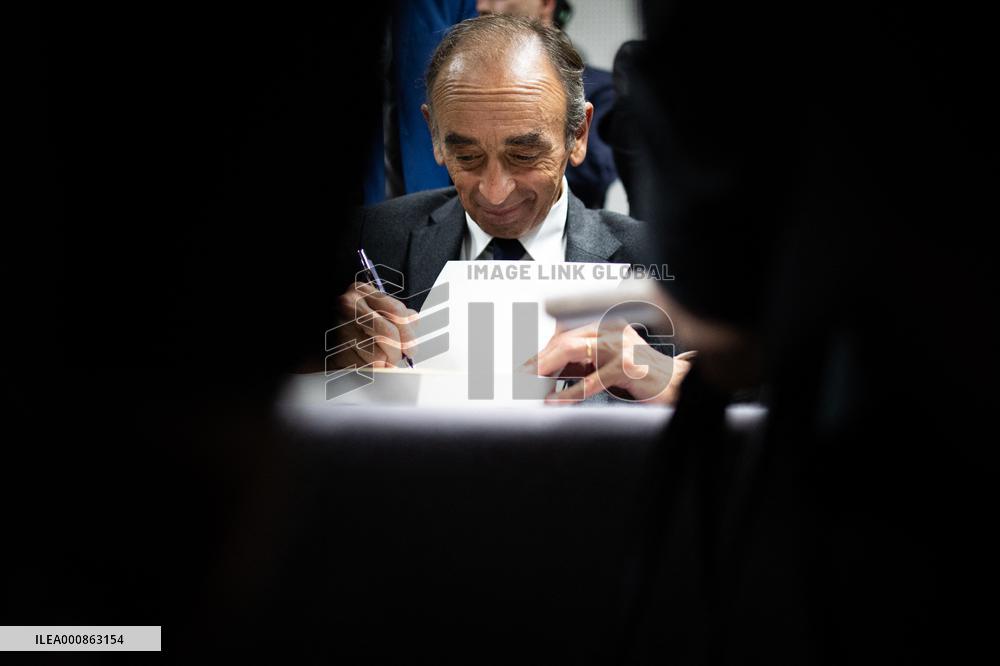 Eric Zemmour signing session of his new book - Paris