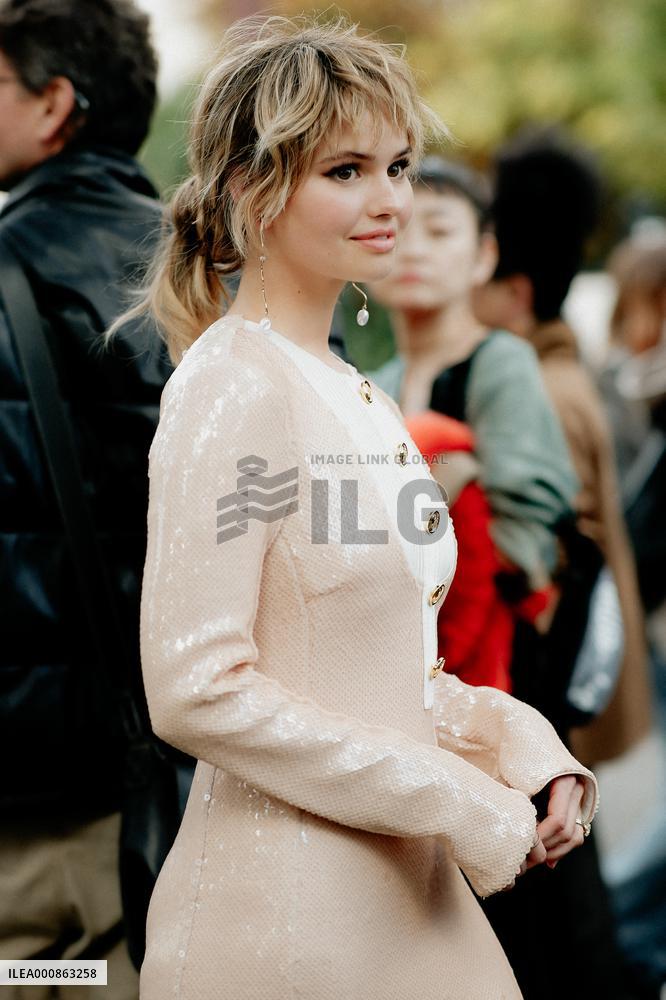 PFW - Celebrities Street Style