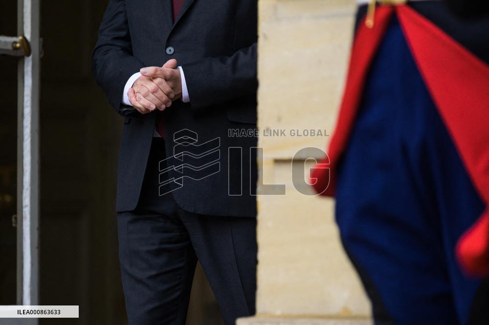 French Prime Minister Meets Colombian Vice President - Paris
