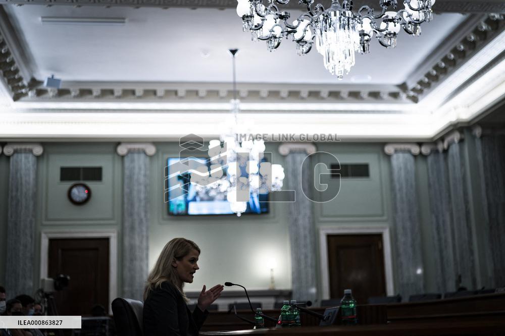 Facebook Whistle Blower Frances Haugen Testifies - DC