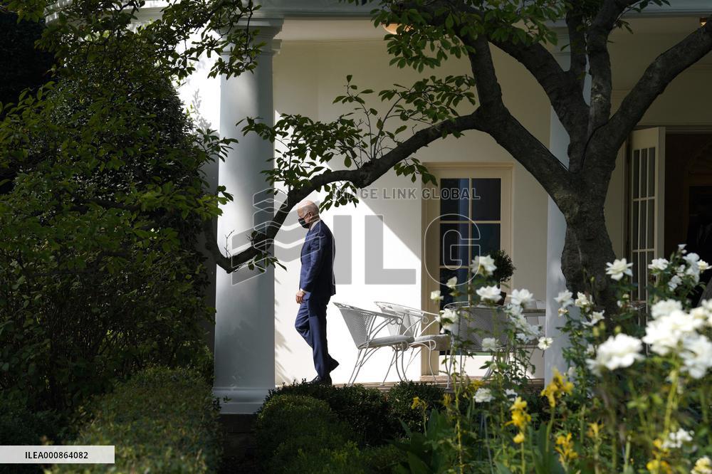 Joe Biden departs to Michigan - Washington
