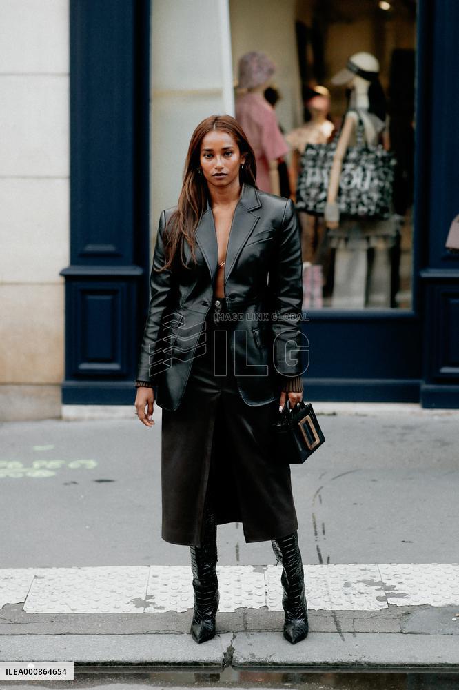 PFW - Street Style