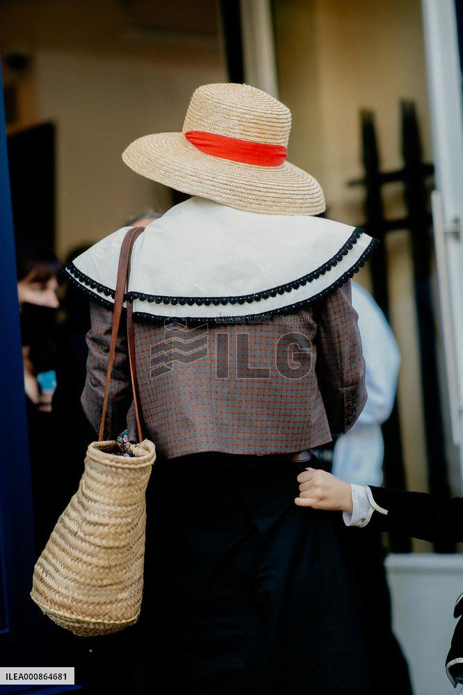 PFW - Street Style