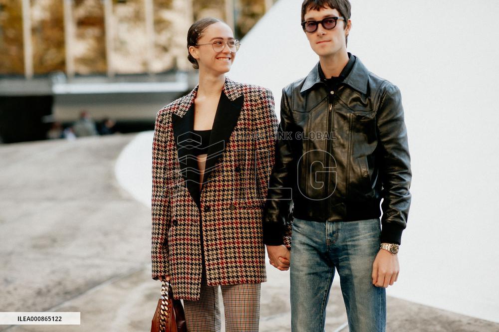 PFW - Street Style