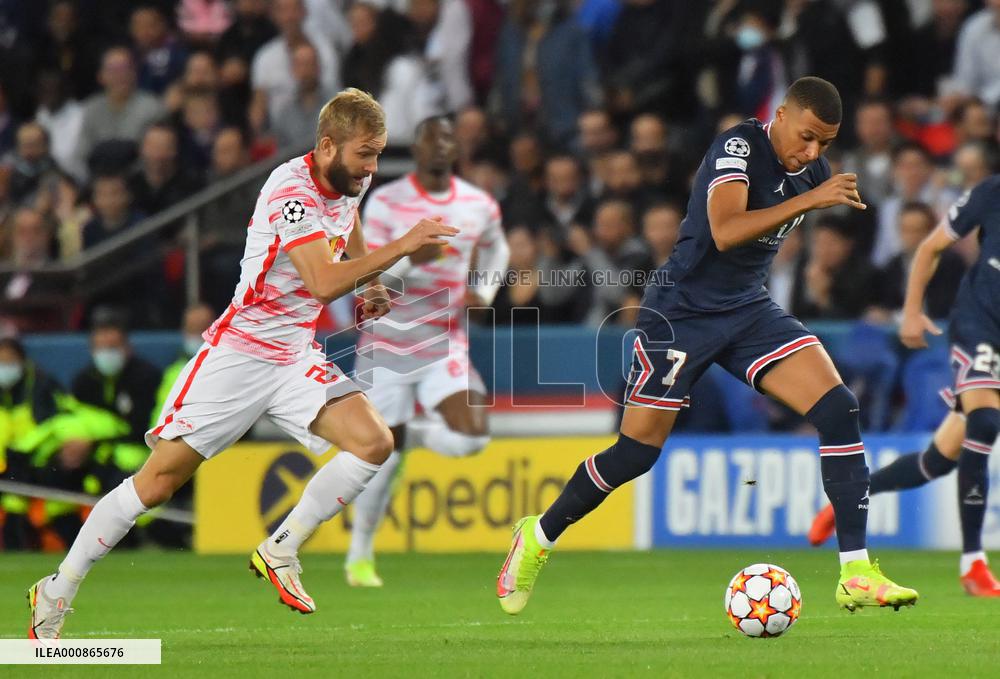 Champions League - PSG v RB Leipzig