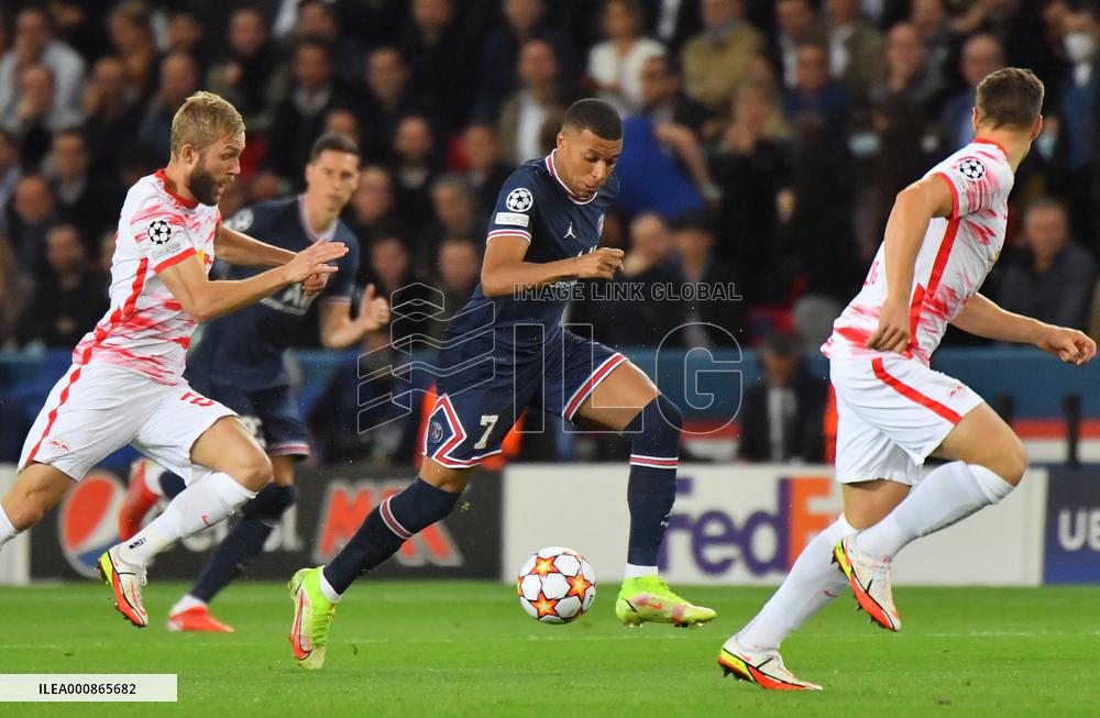 Champions League - PSG v RB Leipzig
