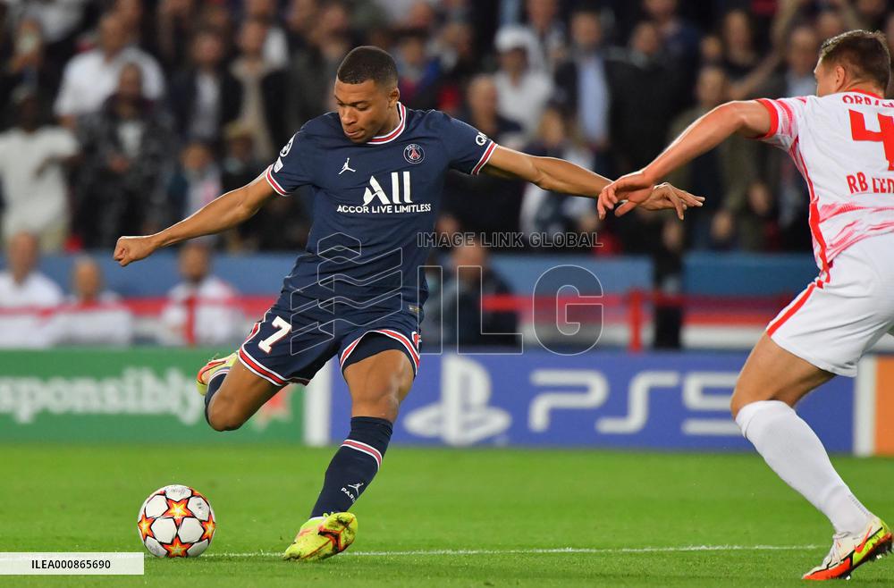 Champions League - PSG v RB Leipzig
