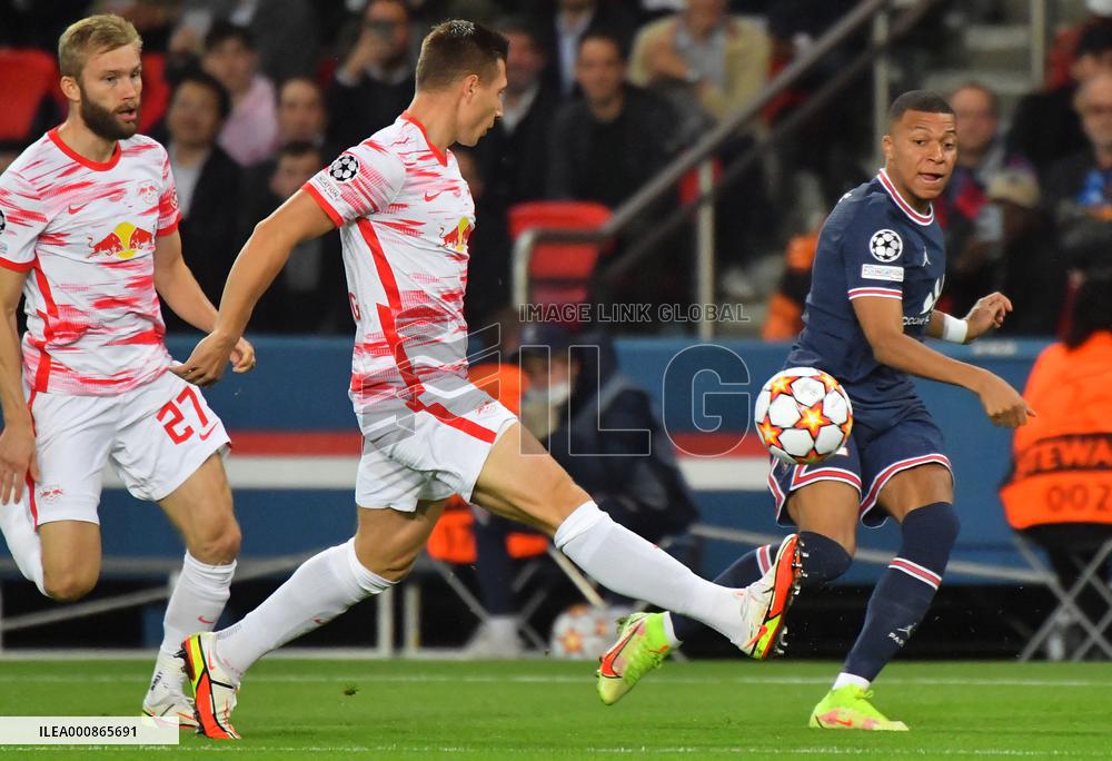 Champions League - PSG v RB Leipzig