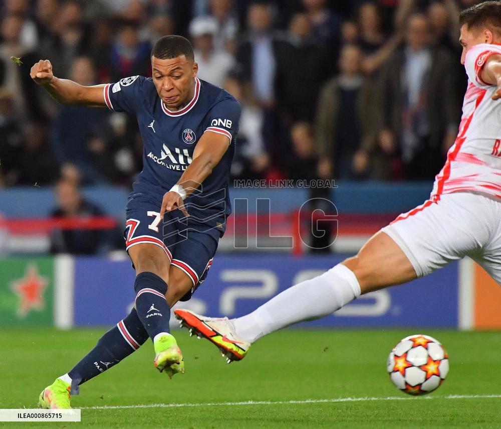 Champions League - PSG v RB Leipzig