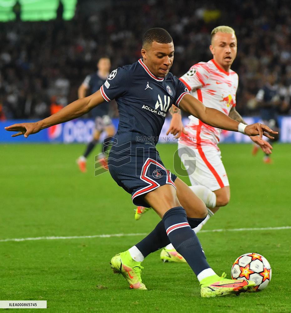 Champions League - PSG v RB Leipzig