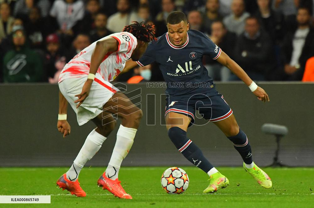 Champions League - PSG v RB Leipzig
