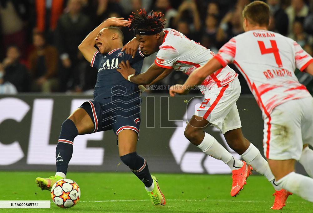 Champions League - PSG v RB Leipzig