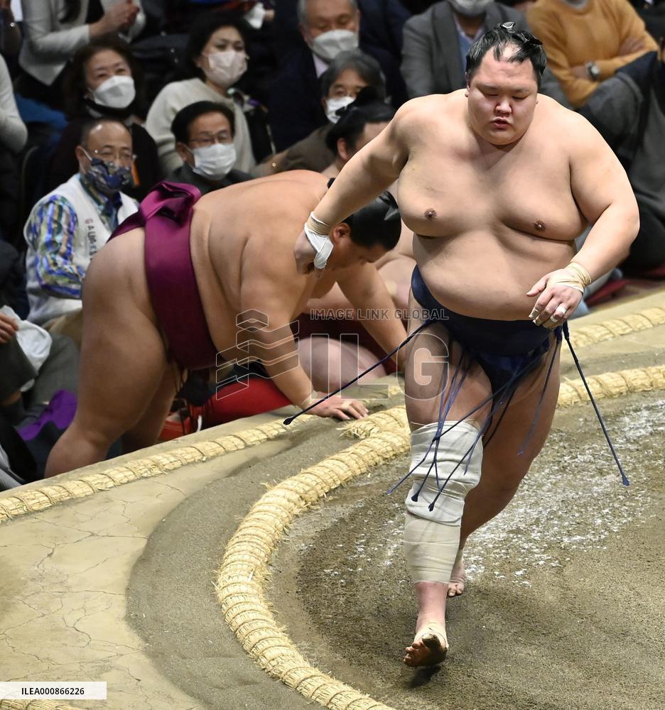 New Year Grand Sumo Tournament
