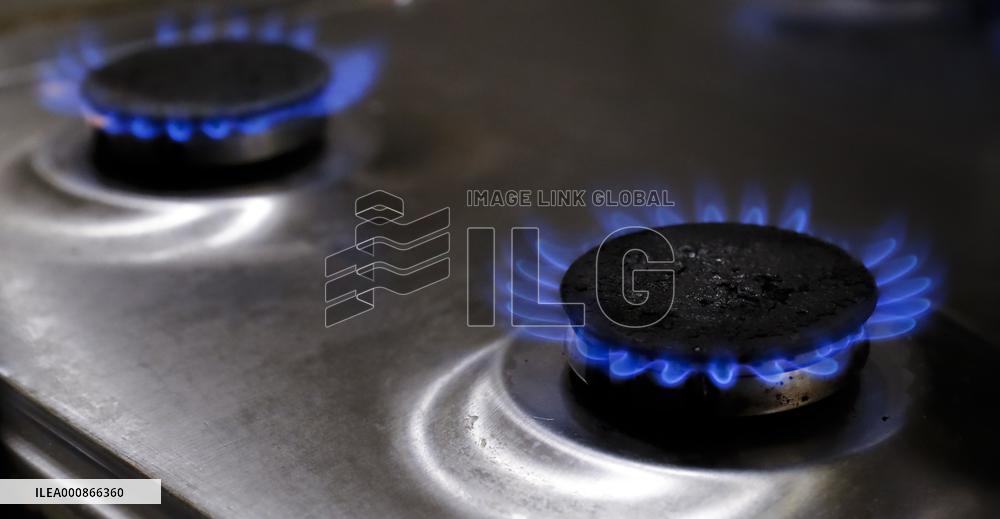 Xinhua Headlines: Europe's bid to reduce reliance on Russia complicates gas crisis