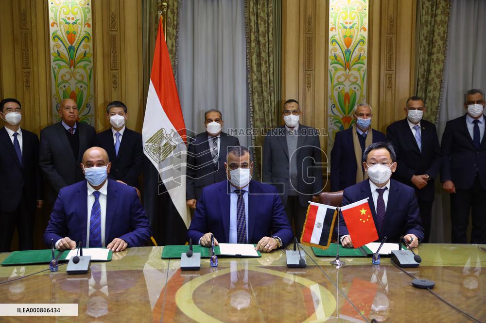 EGYPT-CAIRO-CHINA-COOPERATION DEALS-SIGNING